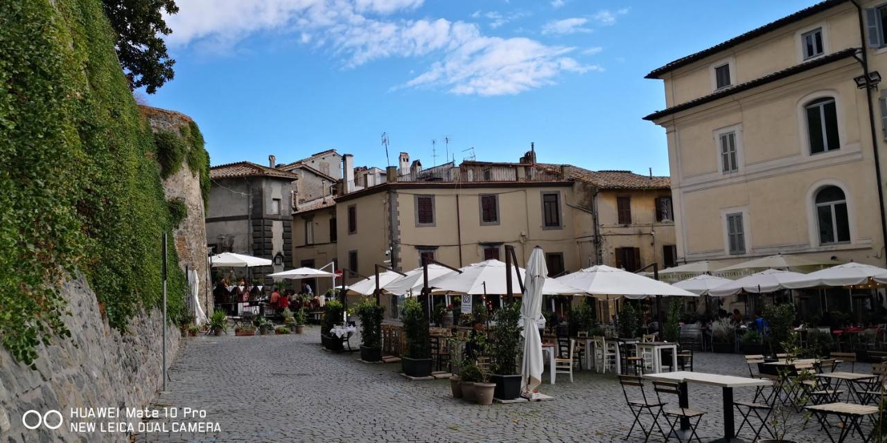 Casa Paolina Nel Centro Di Bracciano Villa Exteriör bild
