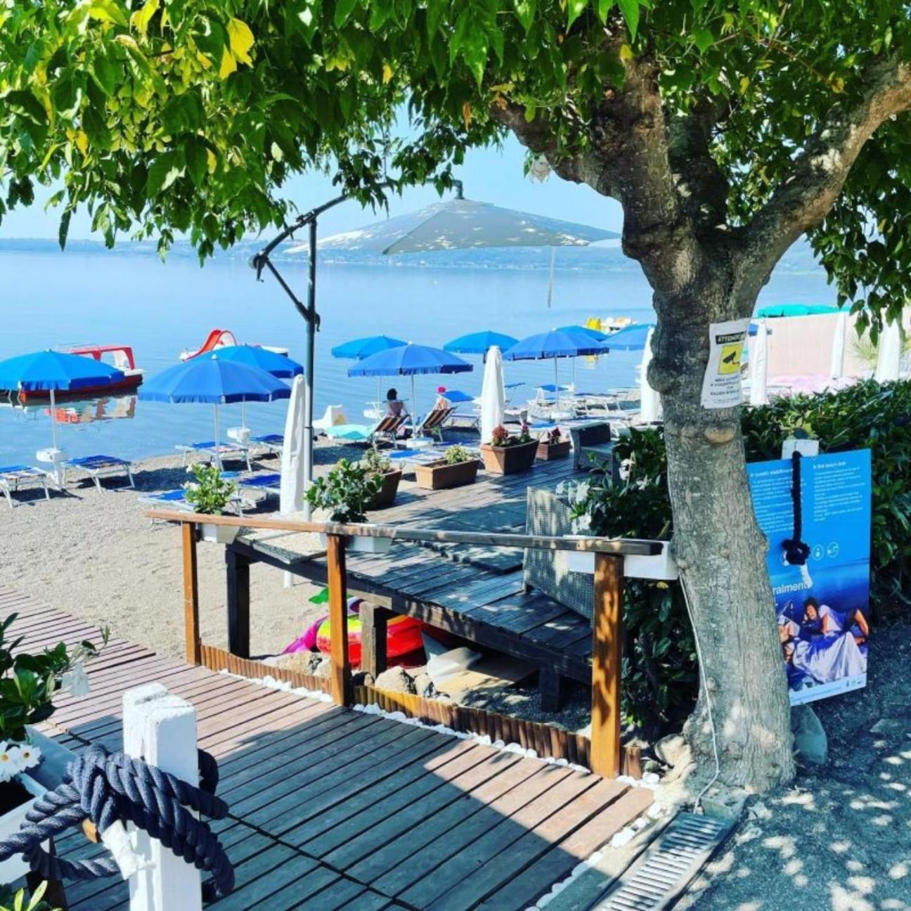 Casa Paolina Nel Centro Di Bracciano Villa Exteriör bild